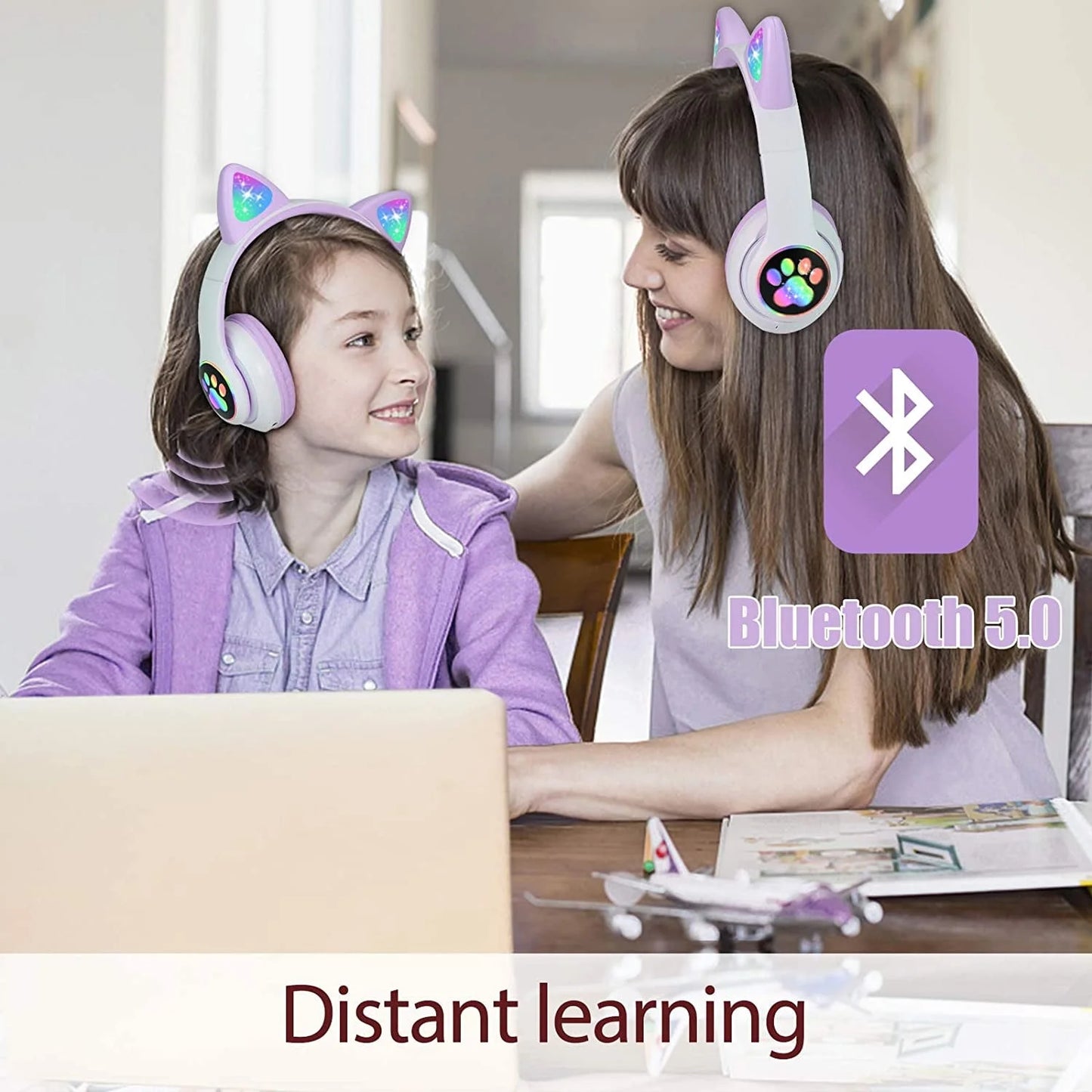 Kids Headphones,  Cat Ear Wireless Headphones, LED Light up Kids Bluetooth Headphones over on Ear W/Microphone for School